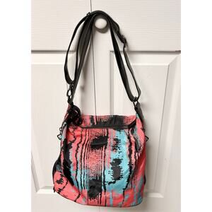 Fabletics Hermosa Gym Bag Sling Nylon Shoulder Heat Wave Print Workout Yoga See